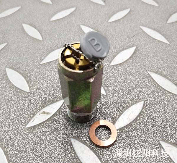 寶華配件-壓縮機(jī)二級(jí)安全閥012886